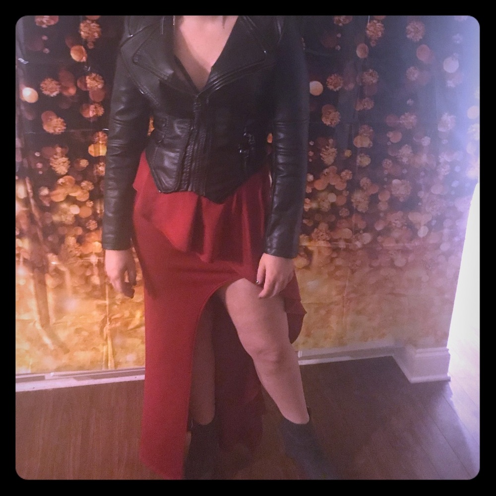 Red Flamenco Skirt with Slit❤️😘😏 Medium-Windsor